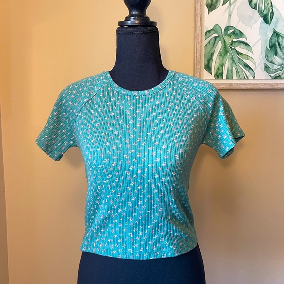 American Eagle Floral Top - Picture 1 of 1